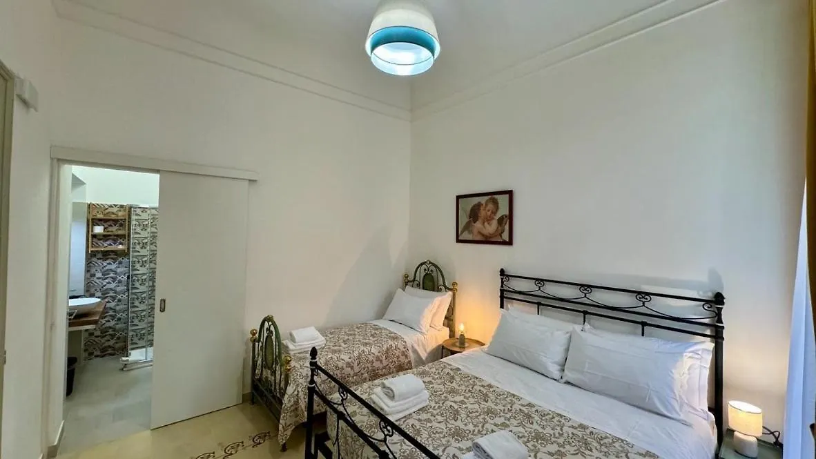 Konukevi Civico 43 Otel Messina