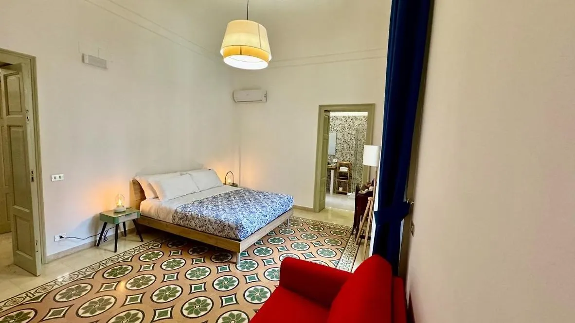 Civico 43 Otel Messina İtalya